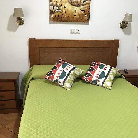 Hostal Argentina กาเซเรส ภายนอก รูปภาพ