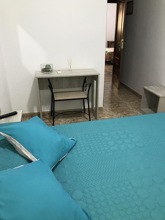 Hostal Argentina กาเซเรส ภายนอก รูปภาพ