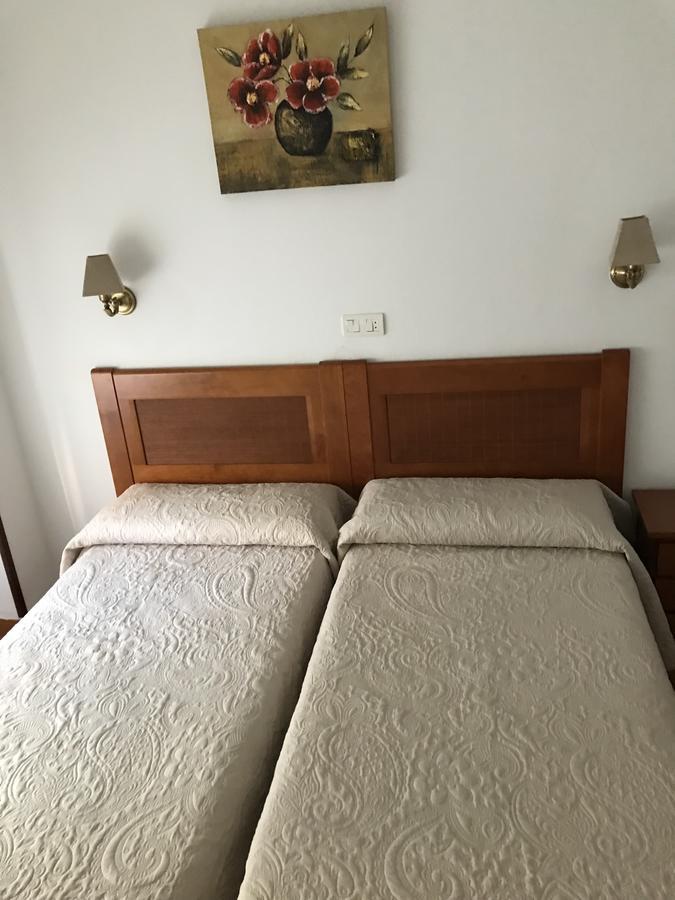 Hostal Argentina กาเซเรส ภายนอก รูปภาพ